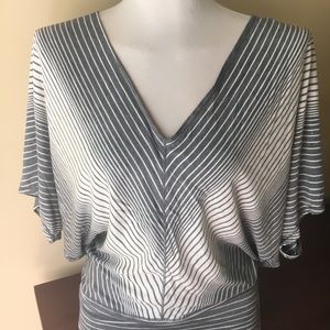 NWT! Max Studio Butterfly Top